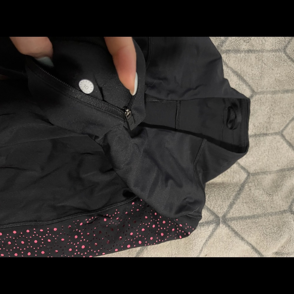 Lululemon Legging - Picture 4 of 5